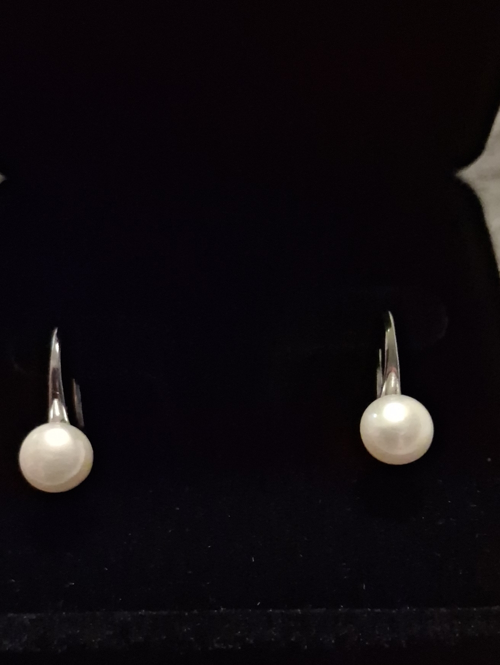 LOW START!!! New Genuine Pearl Drop Earrings In White Or Cream Pink Hue Colors - Picture 2 of 2